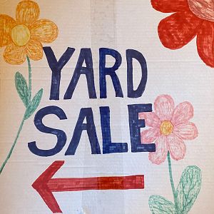 Yard sale photo in Chicago, IL