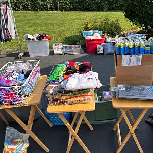 Yard sale photo in Countryside, IL