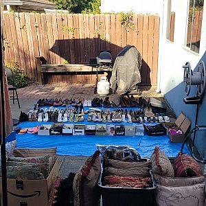Yard sale photo in Sierra Madre, CA