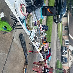Yard sale photo in Missouri City, TX