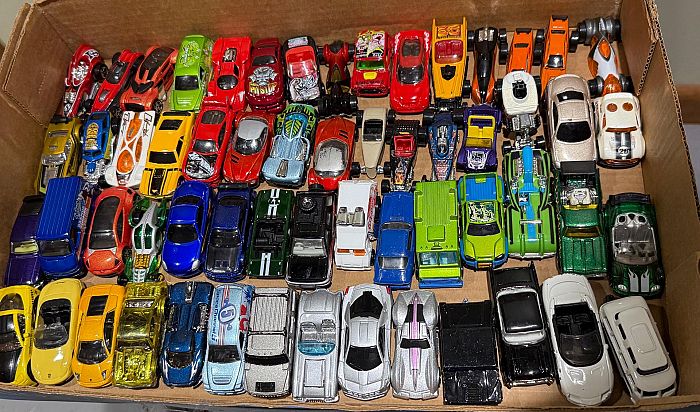 Neighborhood garage sale - Sunset Circle Export Pa 15632