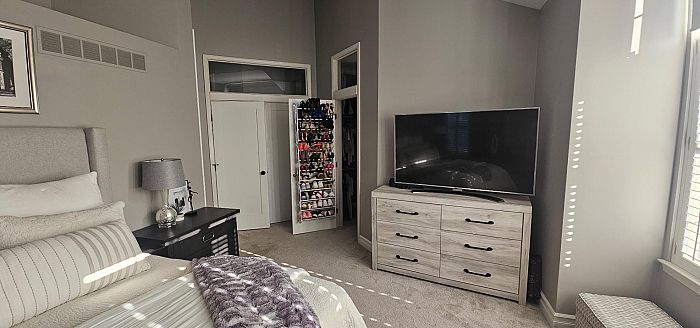 Beautiful Oak Pointe Estate Sale photo