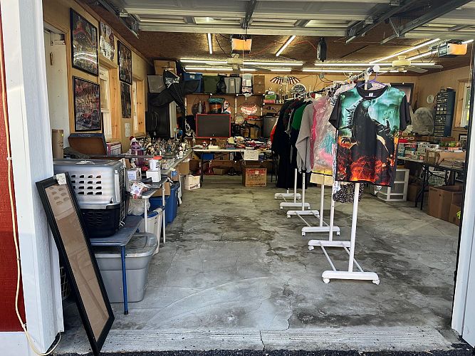 Oakley’s Garage Sale photo