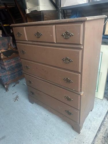 RARITAN SELF STORAGE FURNITURE AND HH ITEMS photo
