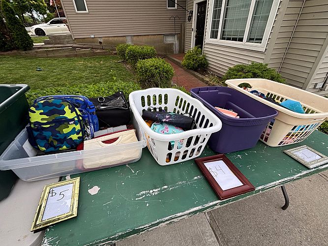 🌞 HUGE INDOOR & OUTDOOR YARD SALE 🌞 📍 240 Manor Road photo