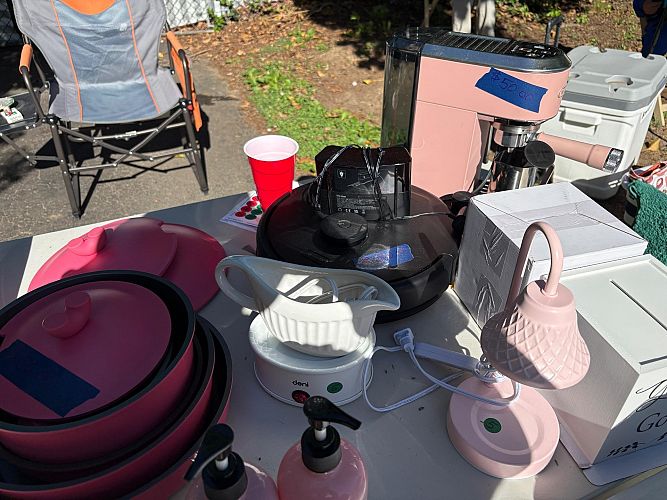 Yard sale photo