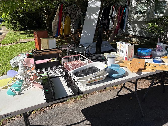 Yard sale photo