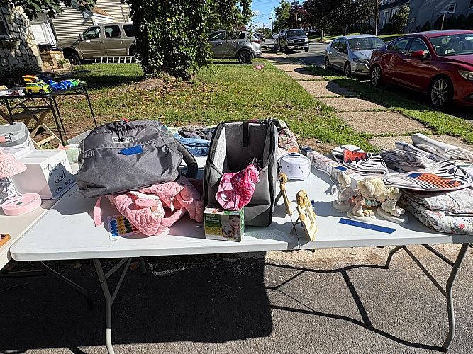 Yard sale photo