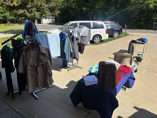 Garage sale Sunday May 31st ends 2/3 pm photo