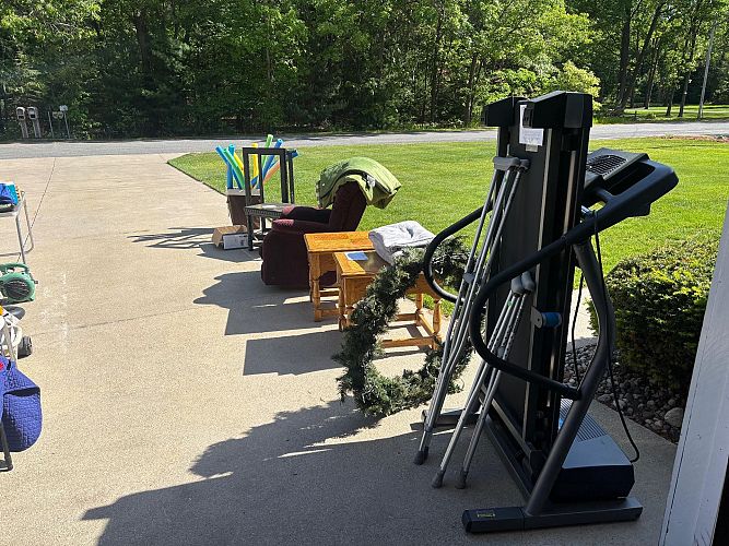 Garage sale Sunday May 31st ends 2/3 pm photo