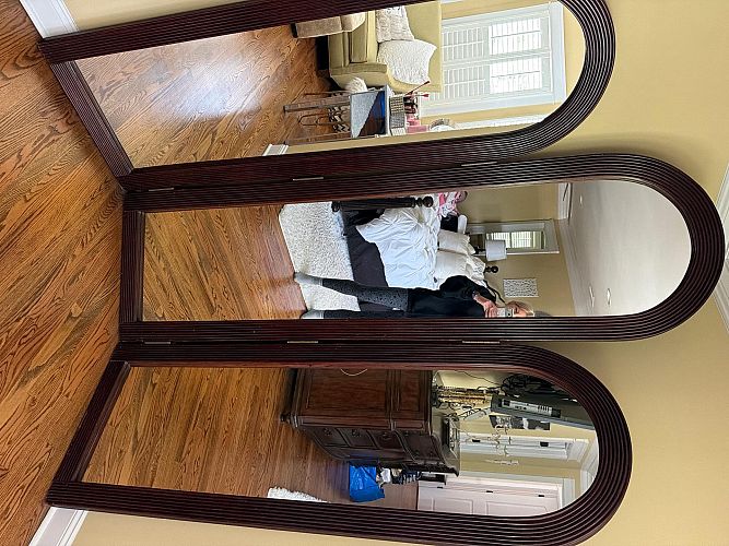 Moving sale photo