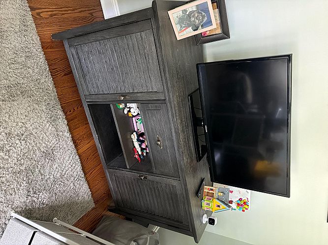 Moving sale photo