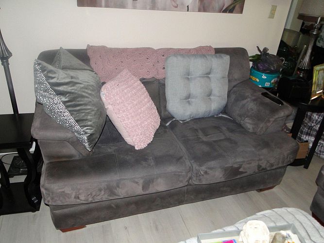 Estate Sale Loaded Condo Friday 6/5 Sat 6/6 9-3 9 Bleakley Dr. Peekskill photo