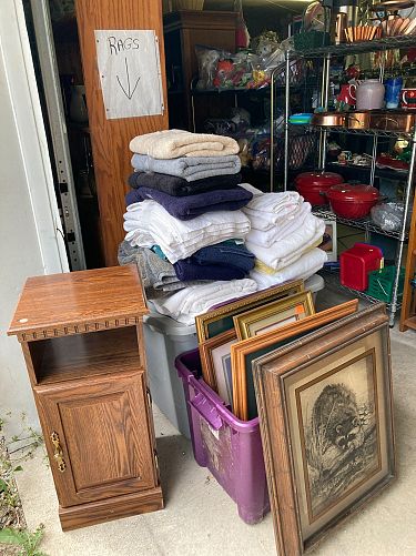 MULTIPLE HOUSEHOLD EXTRAVAGANZA!!!!! photo
