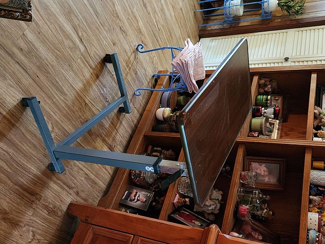 Furniture/Appliances/Miscellaneous photo