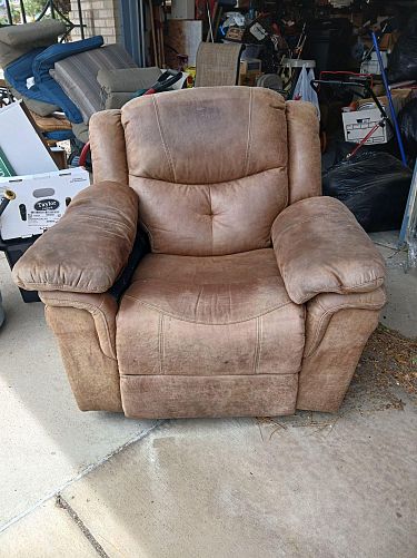 Pre Estate sale photo