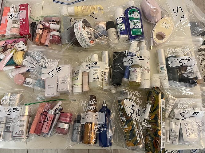 Huge yard sale photo