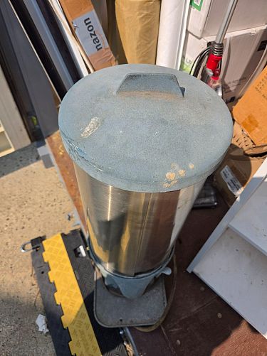 Huge Blow out Yard Sale Must sell everything. No reasable offer refused photo