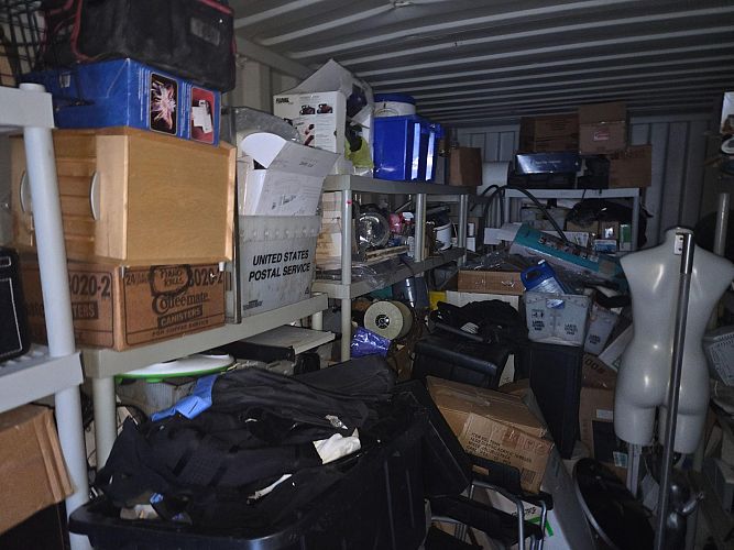 Huge Blow out Yard Sale Must sell everything. No reasable offer refused photo